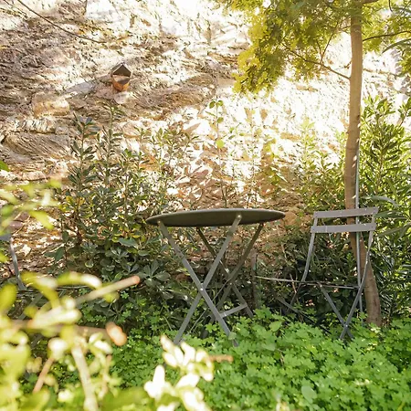 Private Garden Hideaway By The Sea * كان